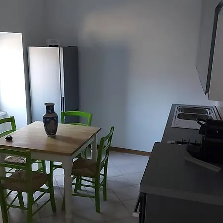 Mifragi Apartment